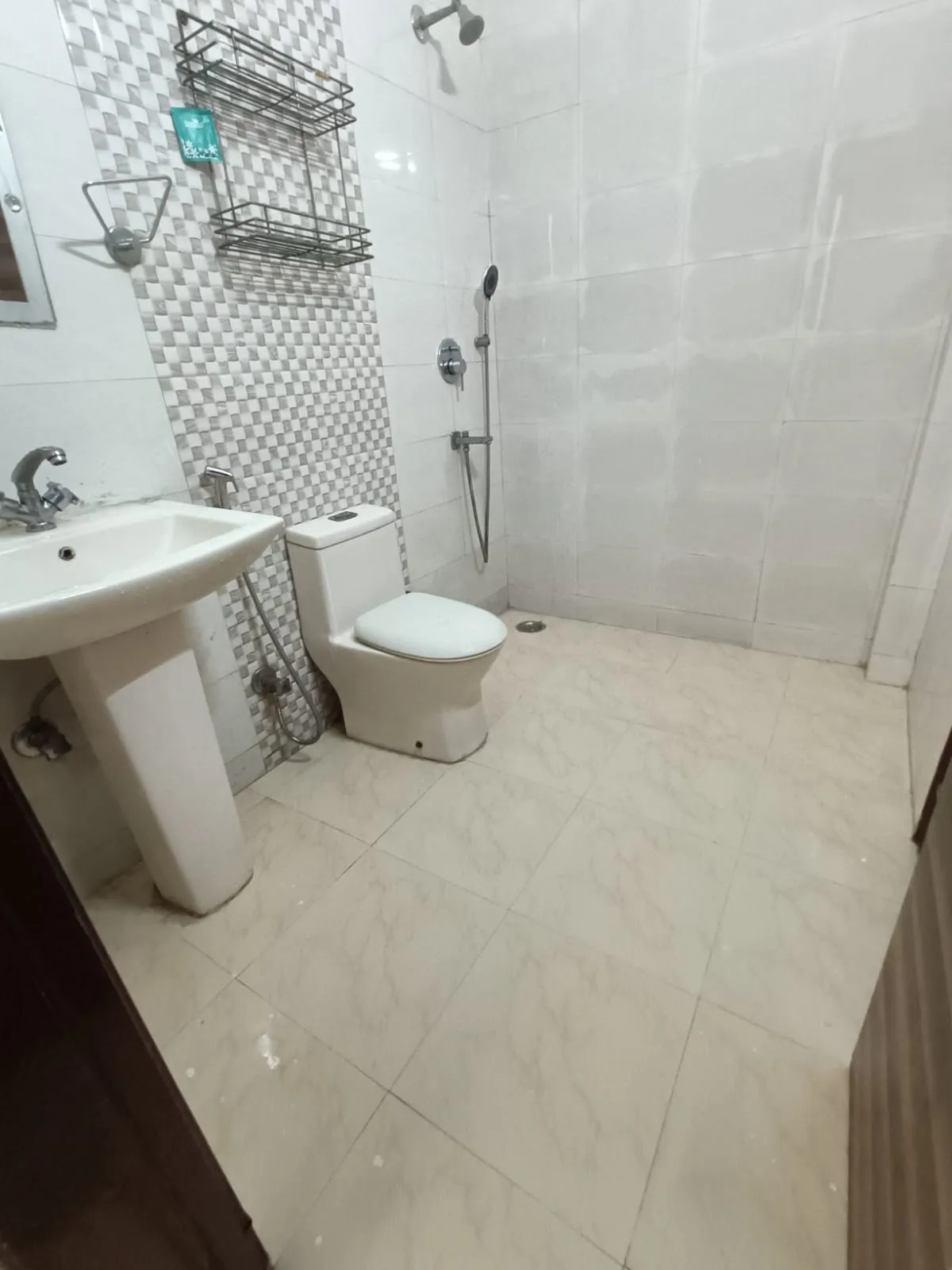 🏡 2BHK Builder Floor for Rent | ANA HOMES
