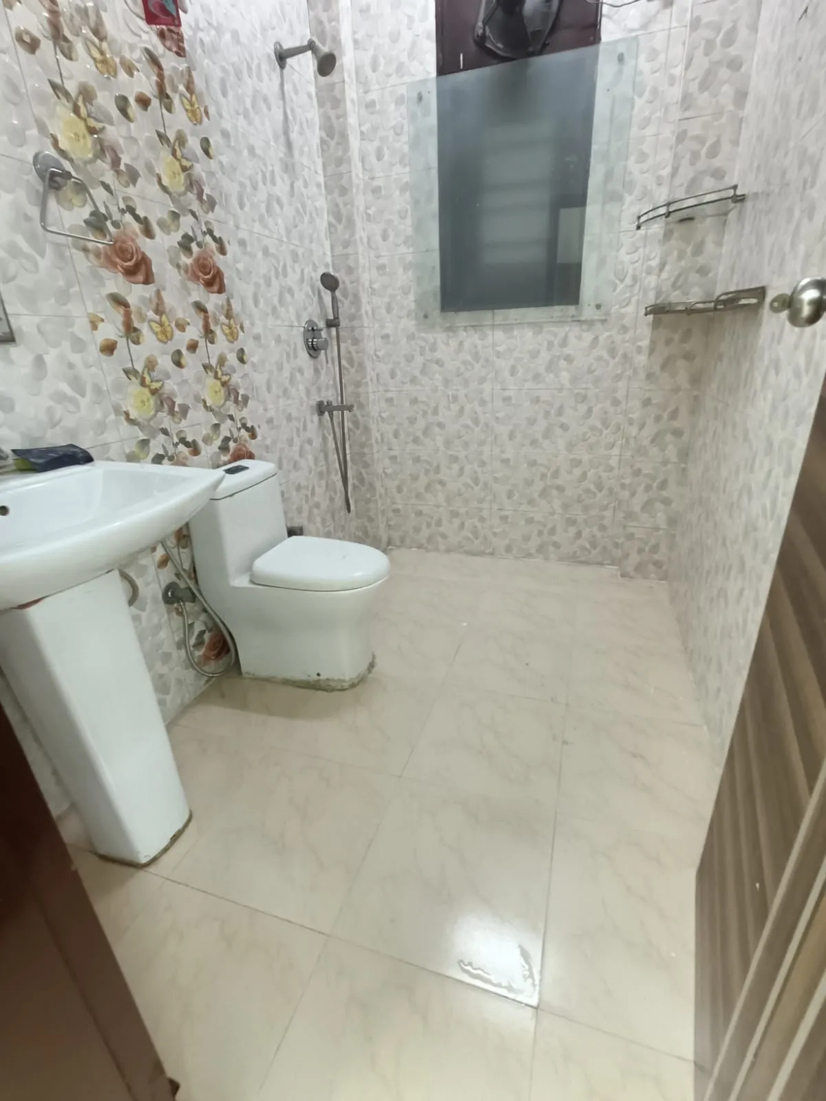 🏡 2BHK Builder Floor for Rent | ANA HOMES
