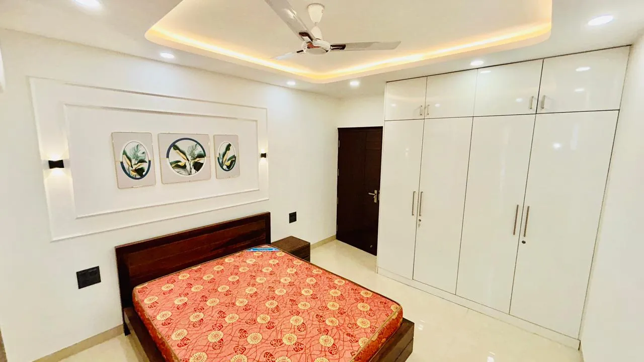 🏡 2BHK Fully Furnished Builder Floor for Rent | South City, Sector 55, Gurgaon