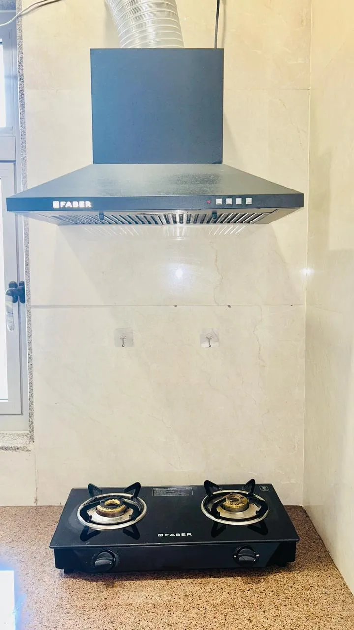 🏡 2BHK Fully Furnished Builder Floor for Rent | South City, Sector 55, Gurgaon