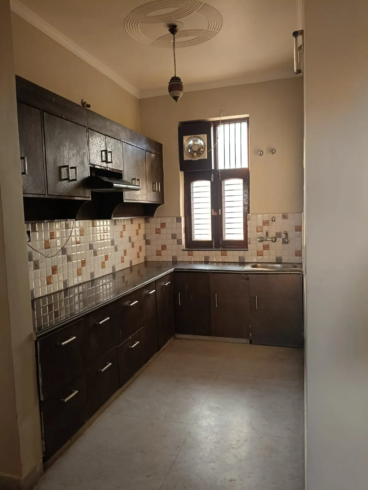 2BHK Semi-Furnished Builder Floor for Rent | Sector 46, Gurgaon