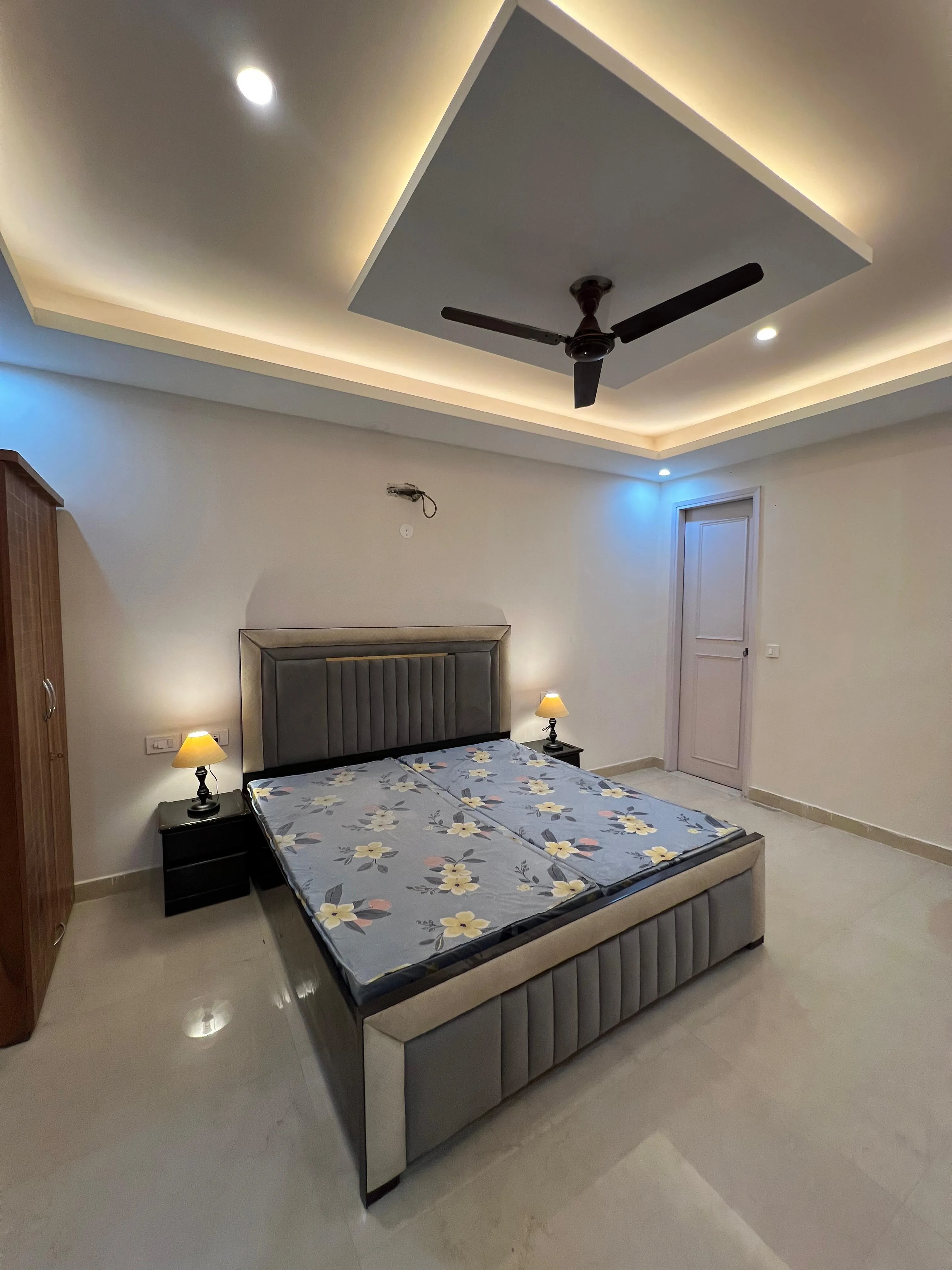 🏡 2BHK Fully Furnished Builder Floor for Rent | DLF Phase 3, Gurgaon