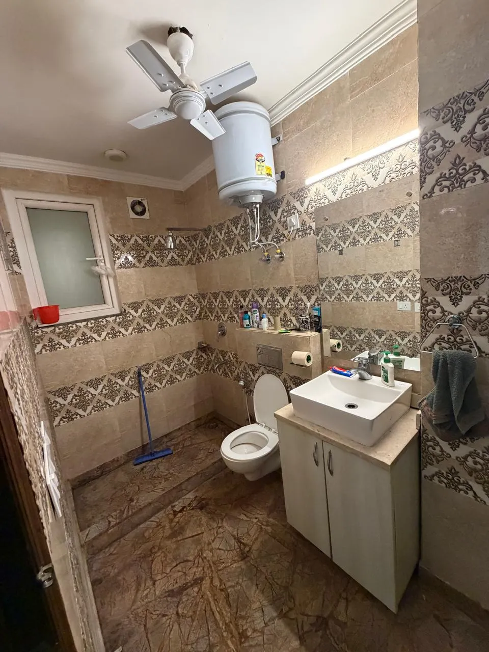 🏡 3BHK Fully Furnished Builder Floor for Rent | Sector 43 C Block, Gurgaon