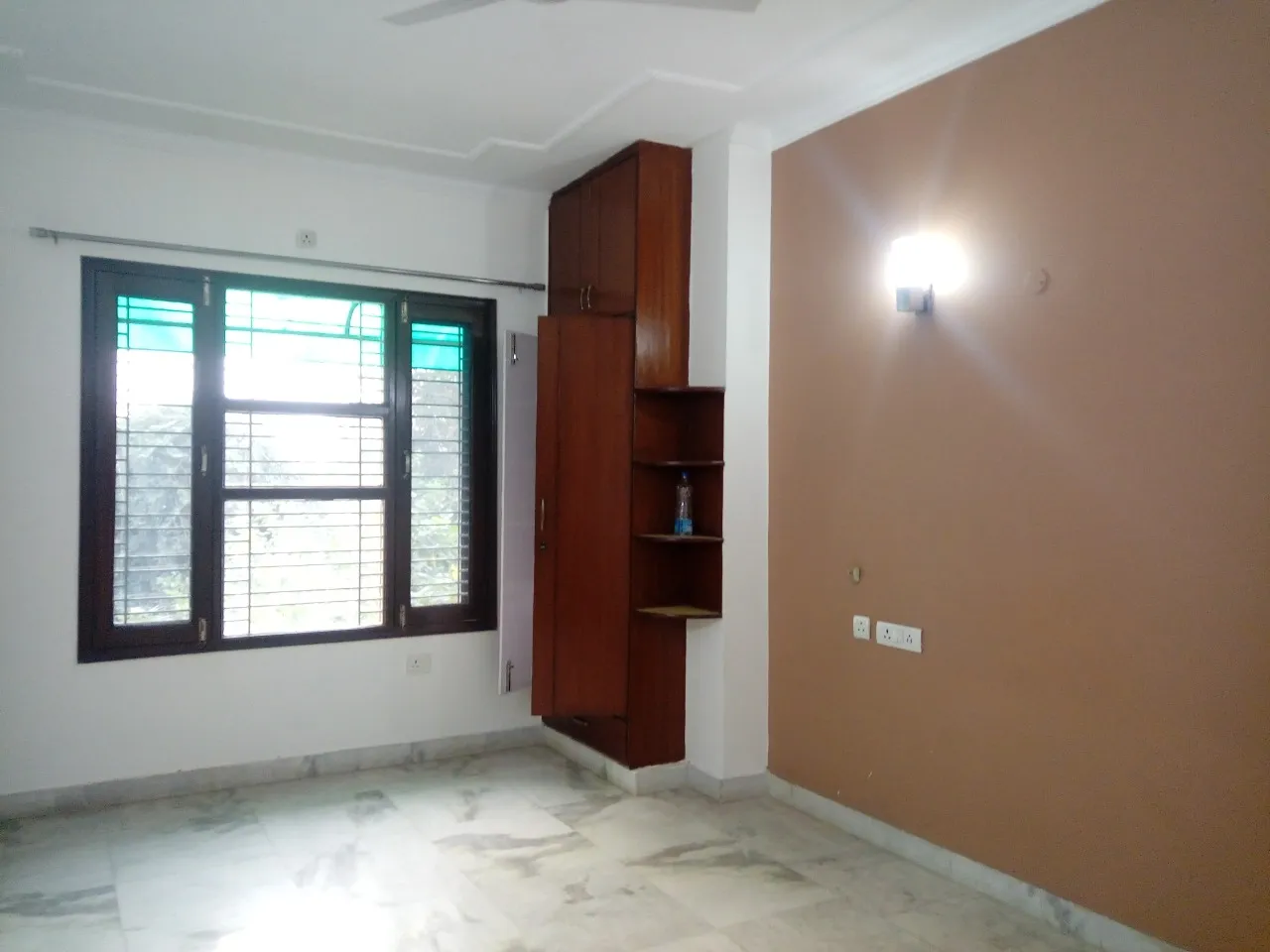 🏡 2BHK Semi-Furnished Builder Floor for Rent | Sector 56, Gurgaon