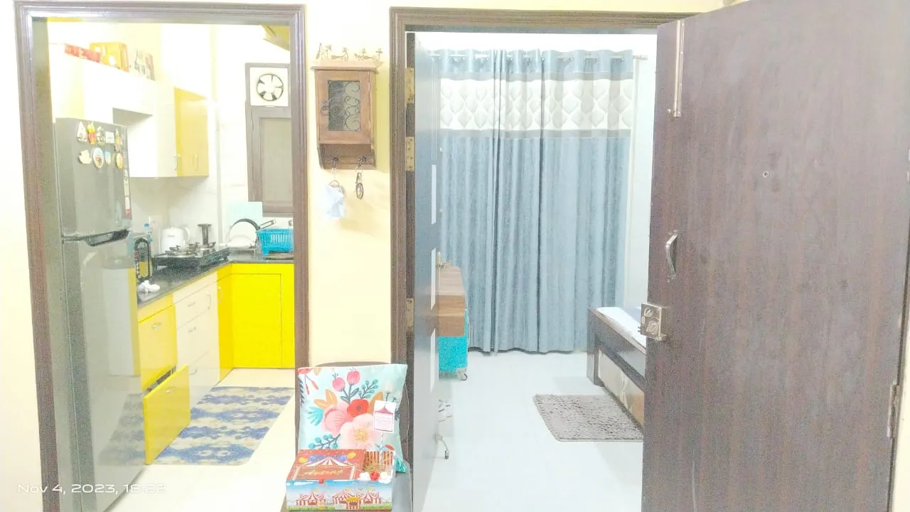 🏡 2BHK Semi-Furnished Builder Floor for Rent | Sector 43, Gurgaon