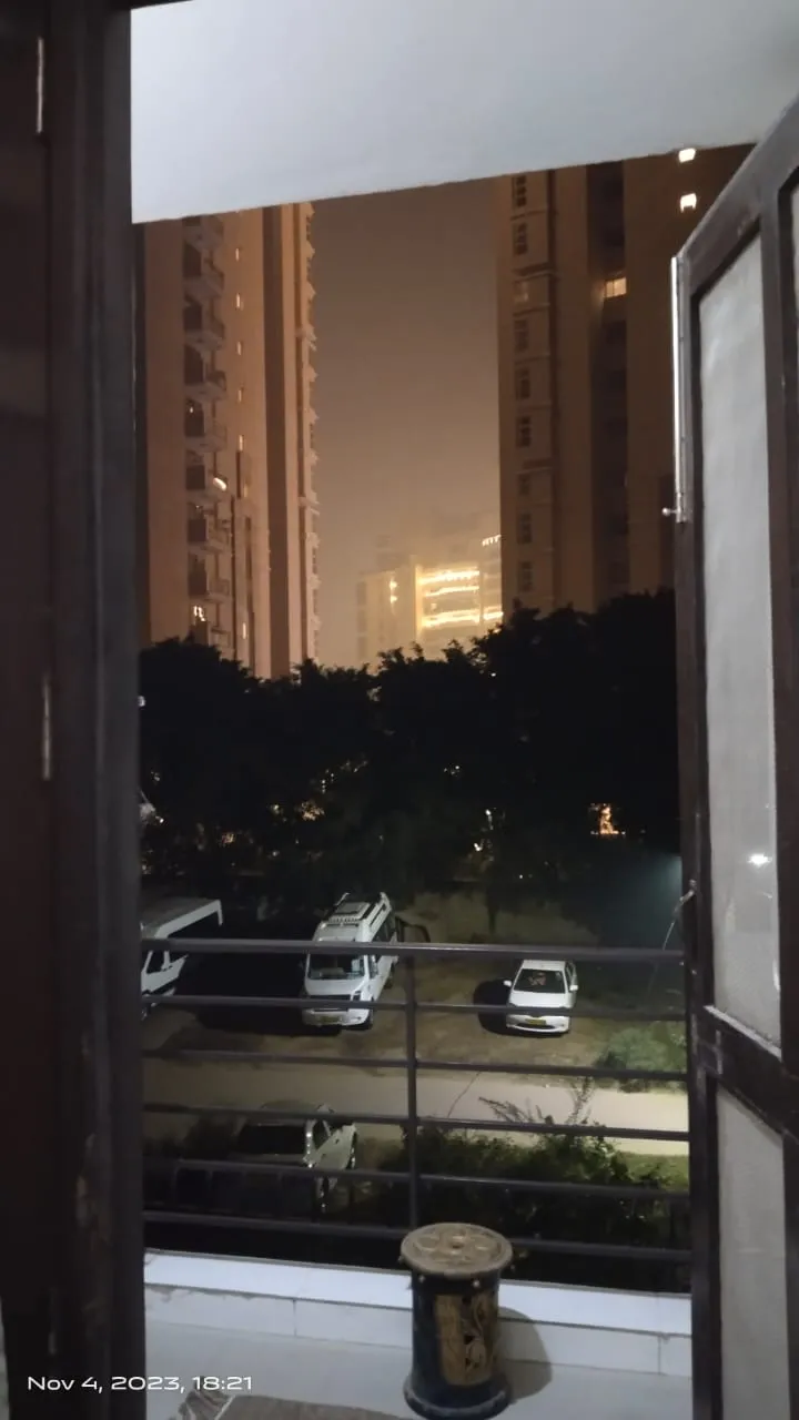 🏡 2BHK Semi-Furnished Builder Floor for Rent | Sector 43, Gurgaon