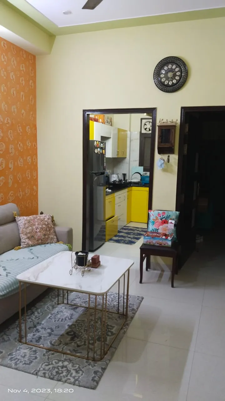 🏡 2BHK Semi-Furnished Builder Floor for Rent | Sector 43, Gurgaon