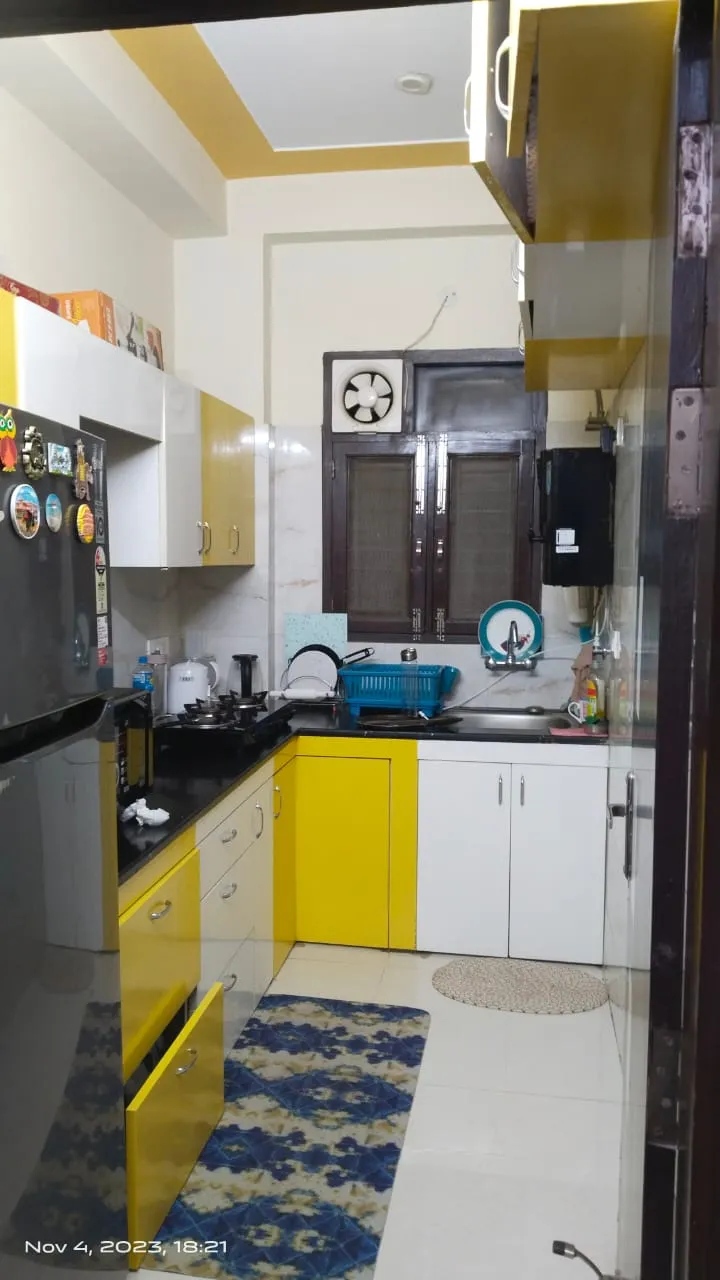 🏡 2BHK Semi-Furnished Builder Floor for Rent | Sector 43, Gurgaon