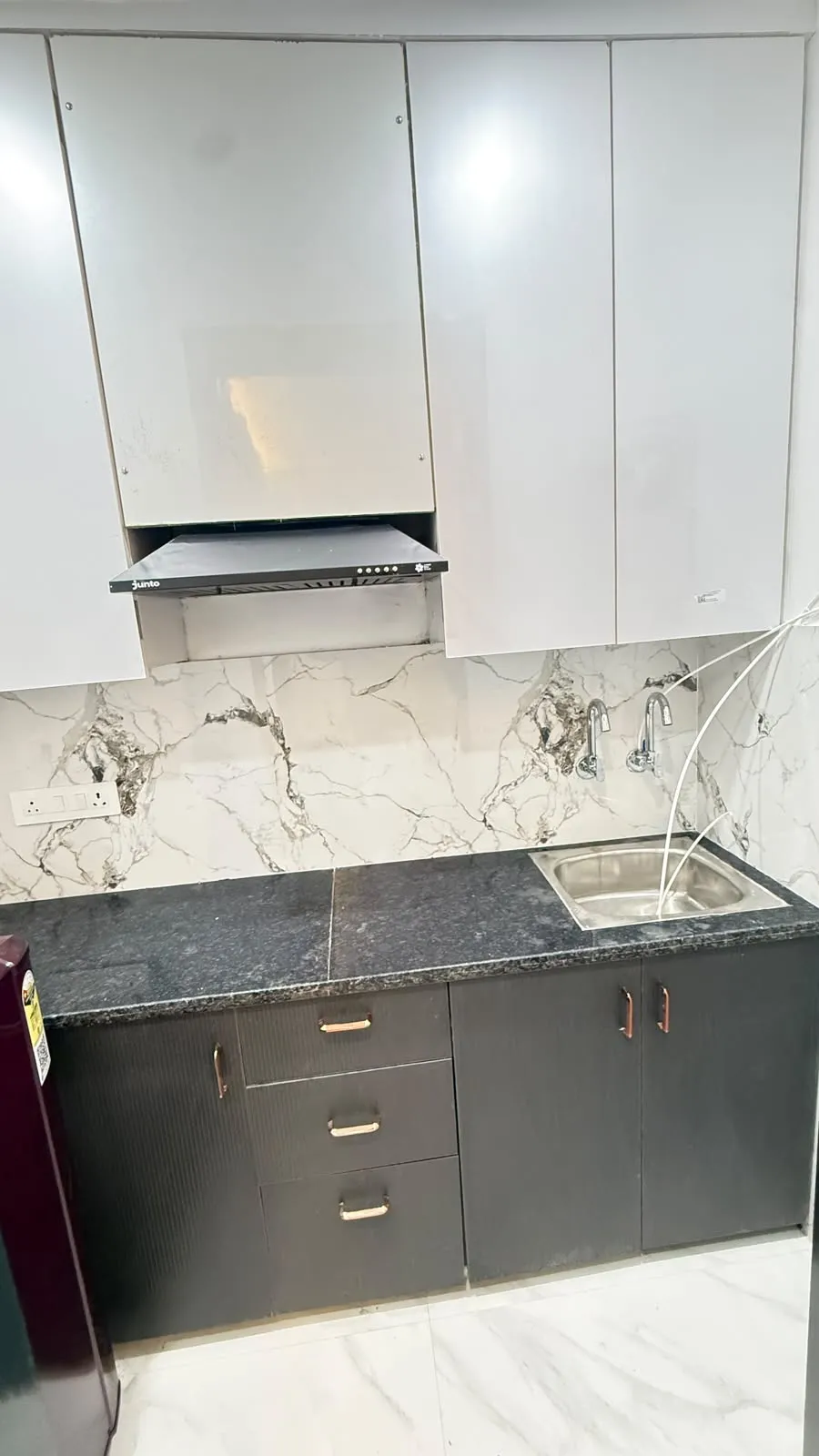 🏡 1RK Fully Furnished Builder Floor for Rent | Sector 52, Gurgaon