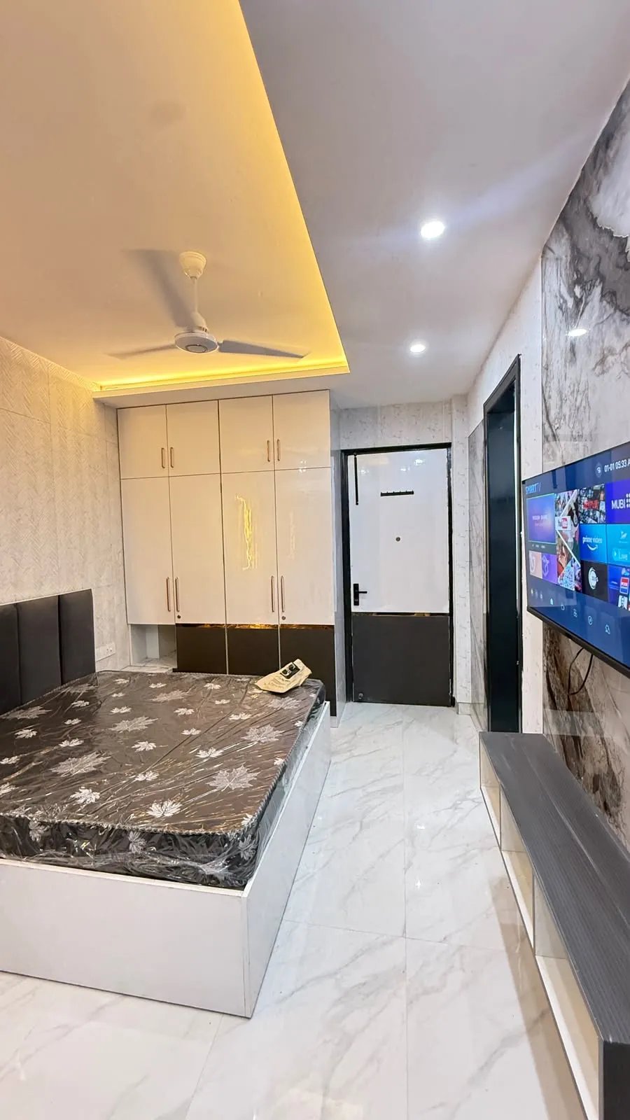 🏡 1RK Fully Furnished Builder Floor for Rent | Sector 52, Gurgaon