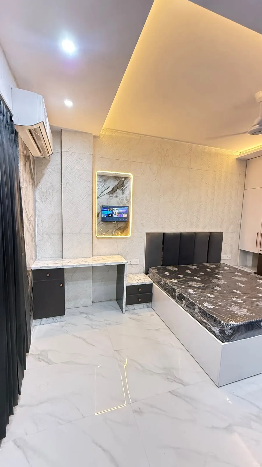 🏡 1RK Fully Furnished Builder Floor for Rent | Sector 52, Gurgaon