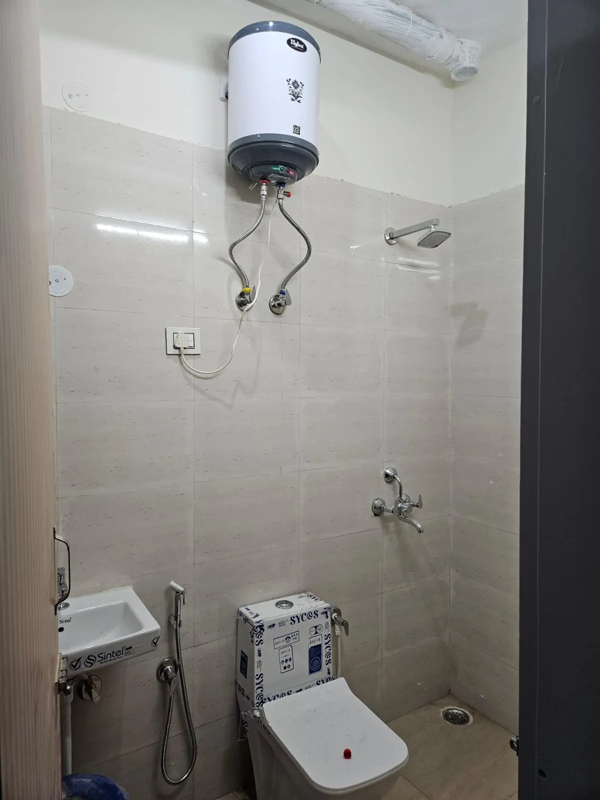 🏡 1BHK Fully Furnished Builder Floor for Rent | Sector 52, Gurgaon