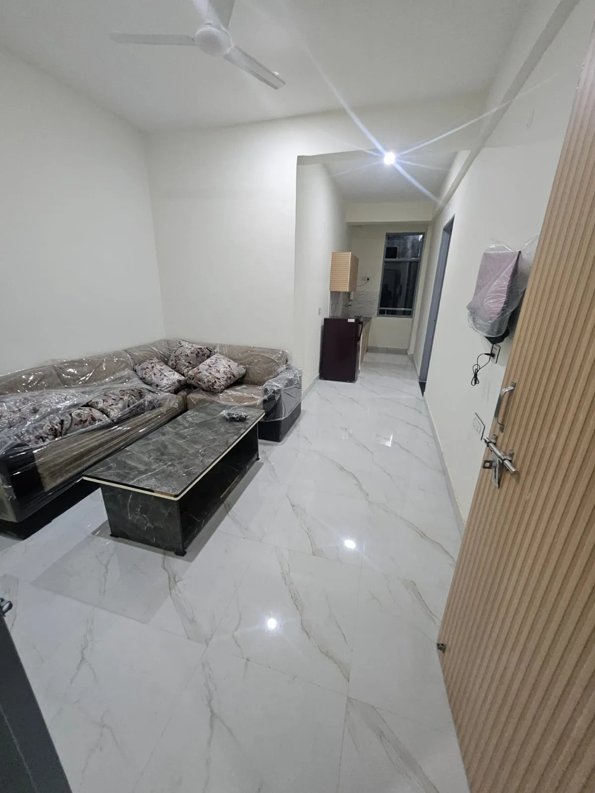 🏡 1BHK Fully Furnished Builder Floor for Rent | Sector 52, Gurgaon