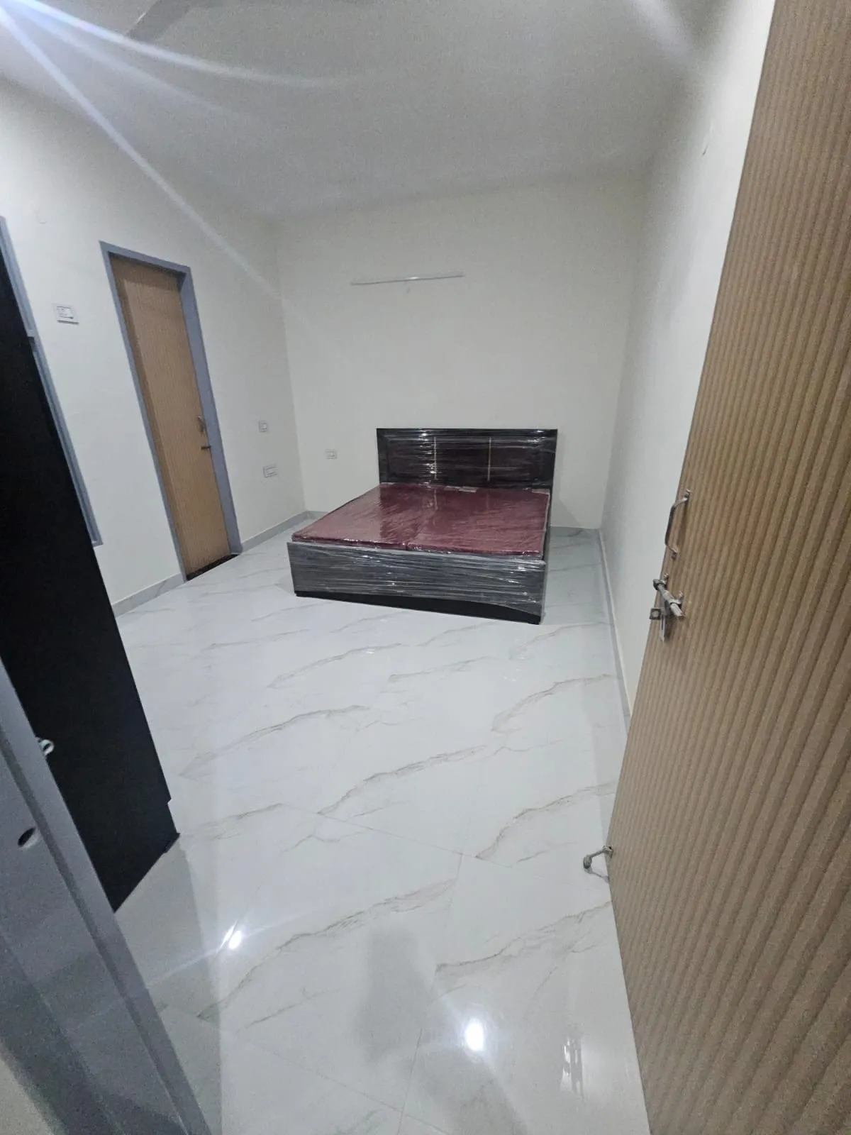 🏡 1BHK Fully Furnished Builder Floor for Rent | Sector 52, Gurgaon