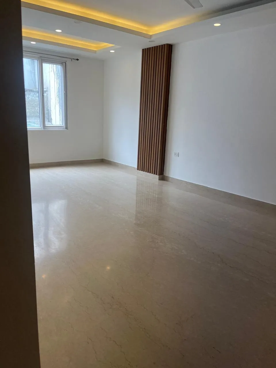 🏡 4BHK Semi-Furnished Builder Floor for Rent | Sushant Lok, Sector 43, Gurgaon