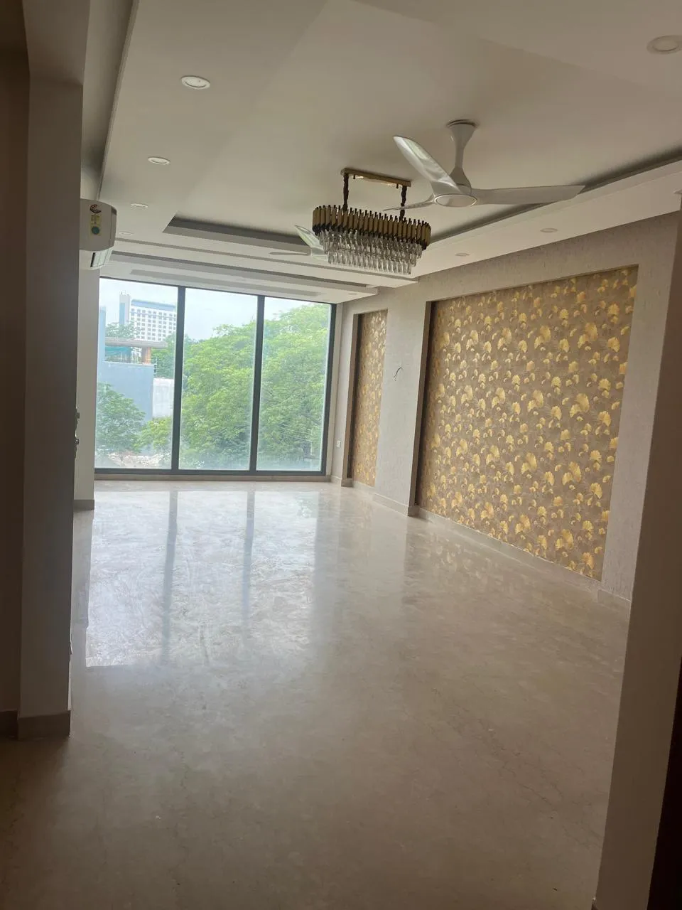 🏡 4BHK Semi-Furnished Builder Floor for Rent | Sushant Lok, Sector 43, Gurgaon