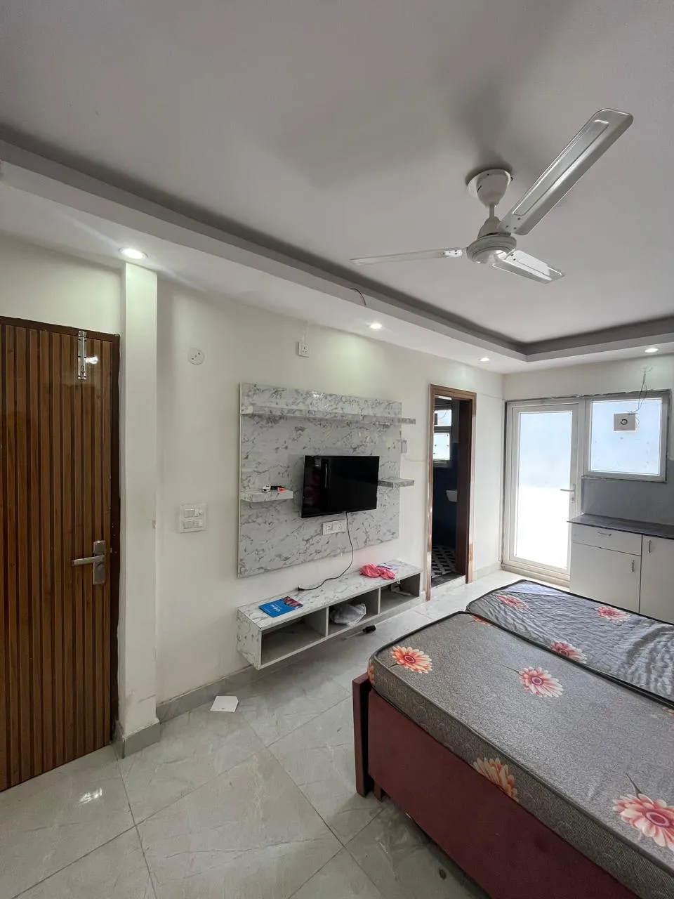 🏡 1RK Fully Furnished Builder Floor for Rent | Sushant Lok C Block, Gurgaon