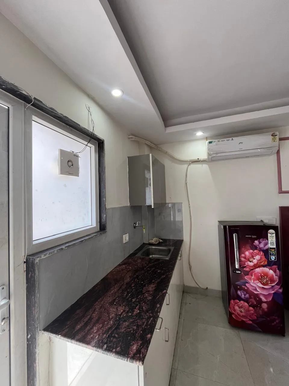 🏡 1RK Fully Furnished Builder Floor for Rent | Sushant Lok C Block, Gurgaon