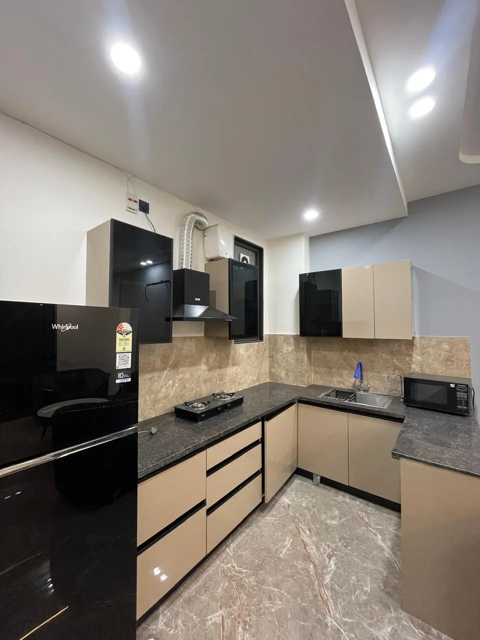 🏡 1BHK Fully Furnished Builder Floor for Rent | Sushant Lok 1, Gurgaon
