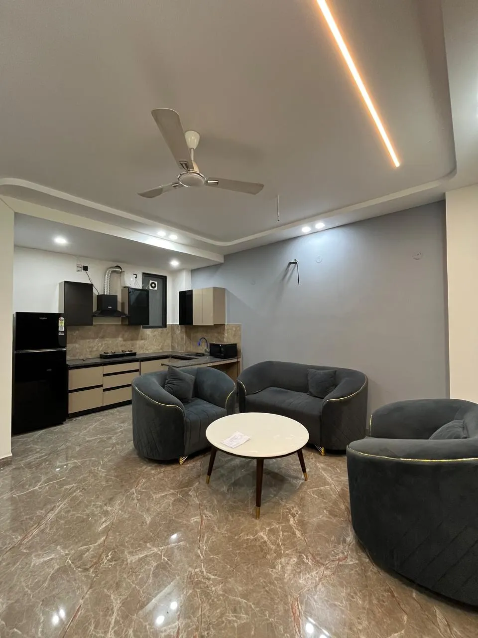 🏡 1BHK Fully Furnished Builder Floor for Rent | Sushant Lok 1, Gurgaon