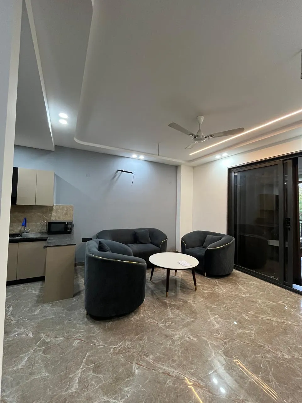 🏡 1BHK Fully Furnished Builder Floor for Rent | Sushant Lok 1, Gurgaon