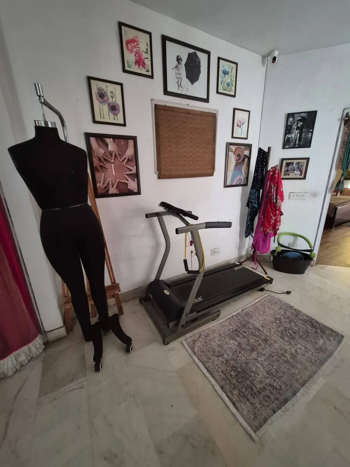 🏡 3BHK Semi-Furnished Builder Floor for Rent | Malibu Town, Gurgaon