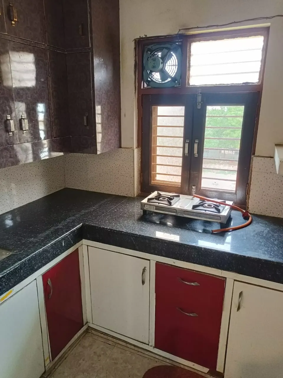 🏡 2BHK Fully Furnished Builder Floor for Rent | Sector 43, Gurgaon